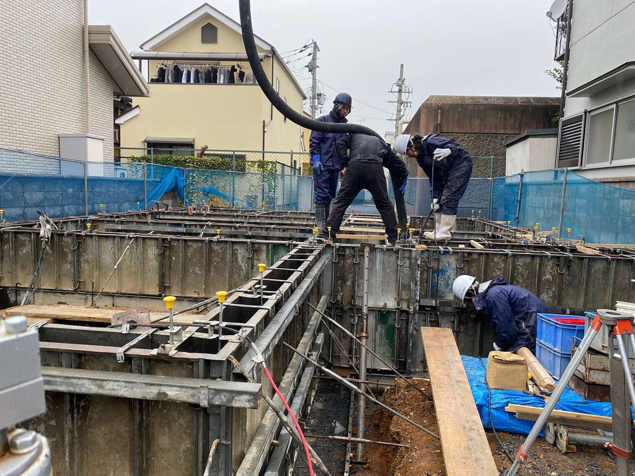 基礎工事の現場
